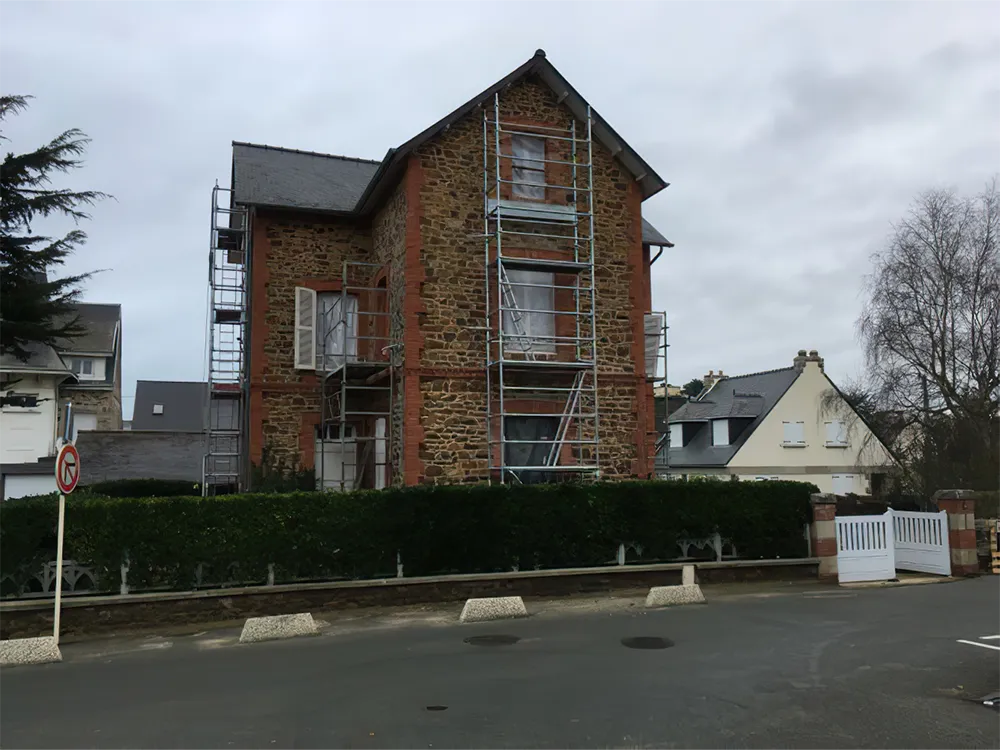 Tradipierre Renovation Batiments Anciens Et Extension En Pierres A Plurien 22 Restauration De Jambages Briques 8